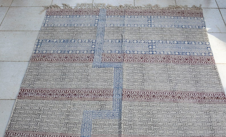 Hand Woven Dhurrie Rug: 4x6 Red & Blue Floral Cotton Area Rug
