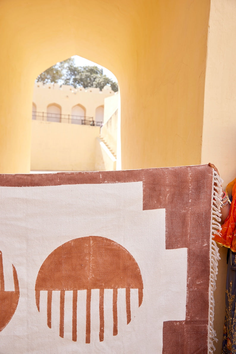 Handwoven Southwestern Rug (4x6 ft): Boho Block Print Cotton Rug
