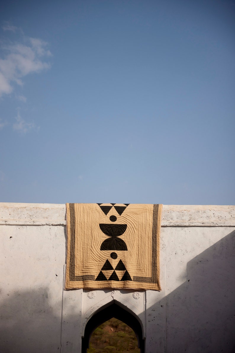 Handmade Block Printed Cotton Quilt: Reversible Boho Bedspread