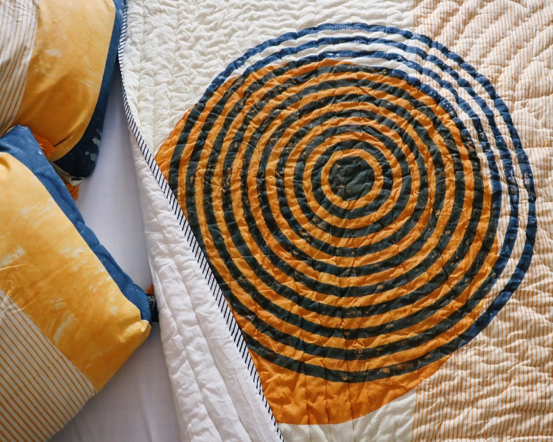 Handmade King Cotton Quilt Set: Reversible Boho Bedspread