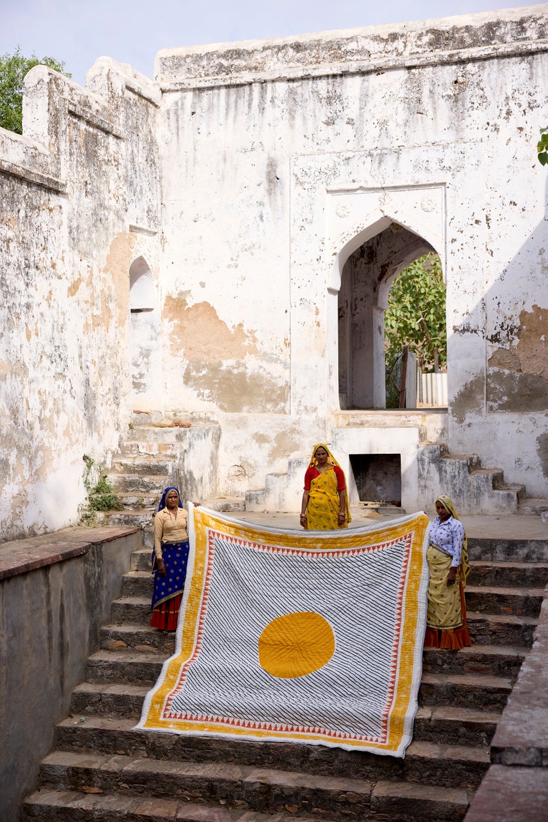 Handmade King Size Kantha Quilt: Reversible Boho Bedspread
