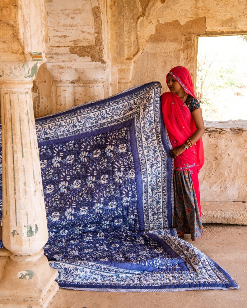 Handmade Cotton Quilt: King/Queen Size, Blue Floral Indian Bedspread