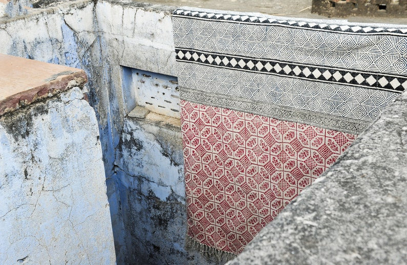 Red and Black Dhurrie Rug: Bohemian Geometric Cotton Area Rug (4 x 6)