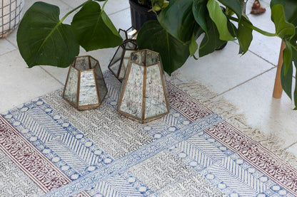 Hand Woven Dhurrie Rug: 4x6 Red & Blue Floral Cotton Area Rug