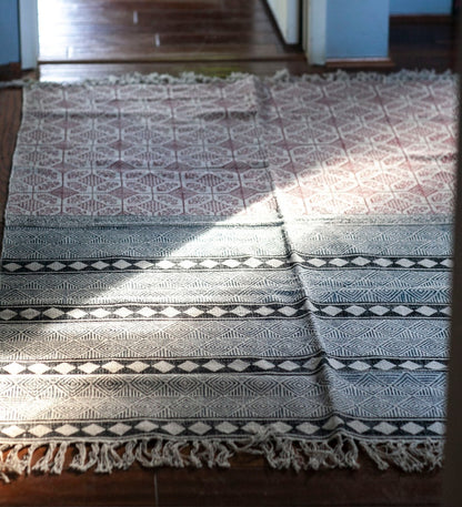 Red and Black Dhurrie Rug: Bohemian Geometric Cotton Area Rug (4 x 6)
