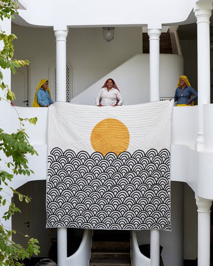 Handmade Queen Size Kantha Quilt: 100% Cotton Reversible Bedding Set