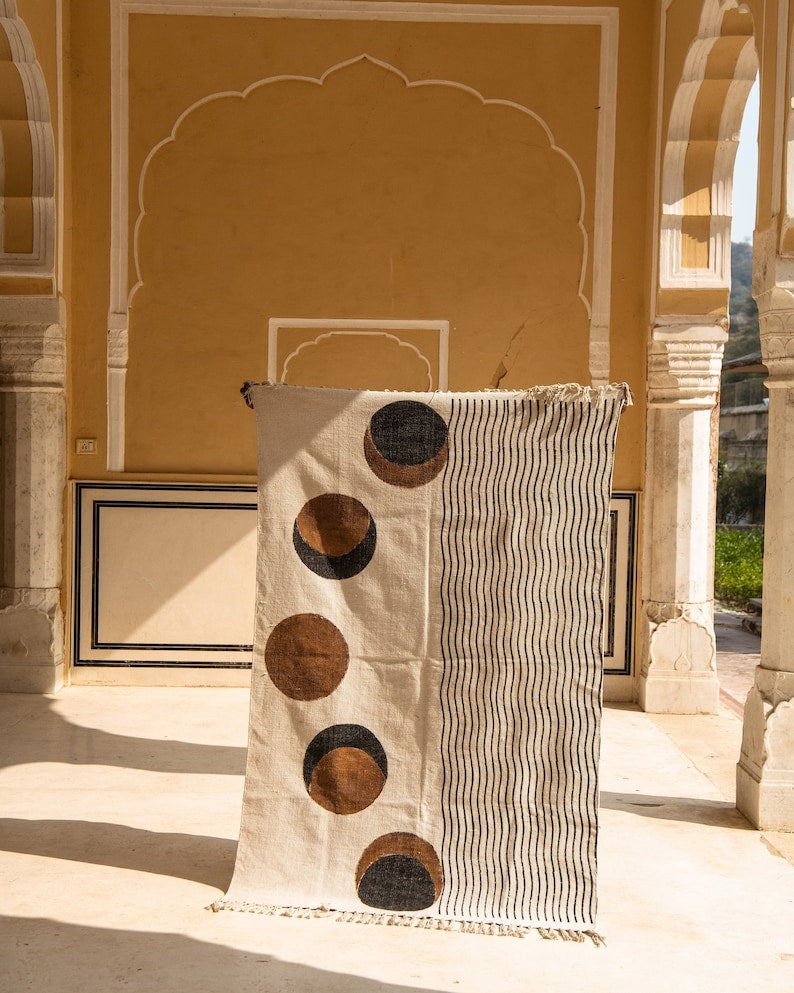 Handmade Moon Phase Cotton Rug: Boho Hand-Block Printed Dhurrie (4x6ft)