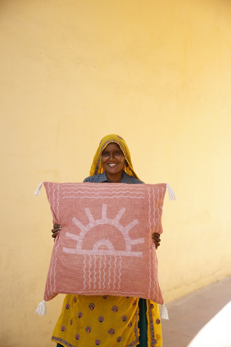 Handmade Kantha Stitch Quilt: Reversible Cotton Boho Bedspread with Shams