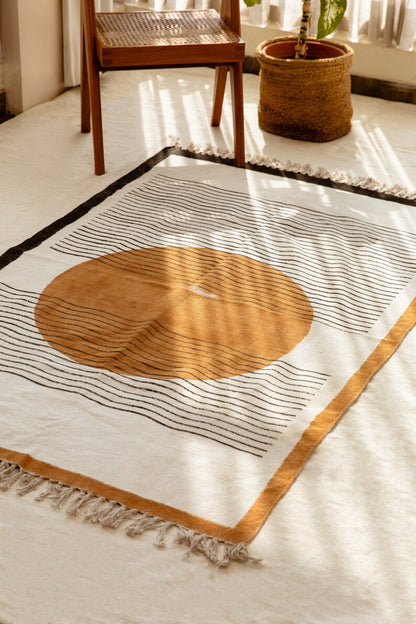 Handmade Cotton Dhurrie Rug: Block Printed Sun Design