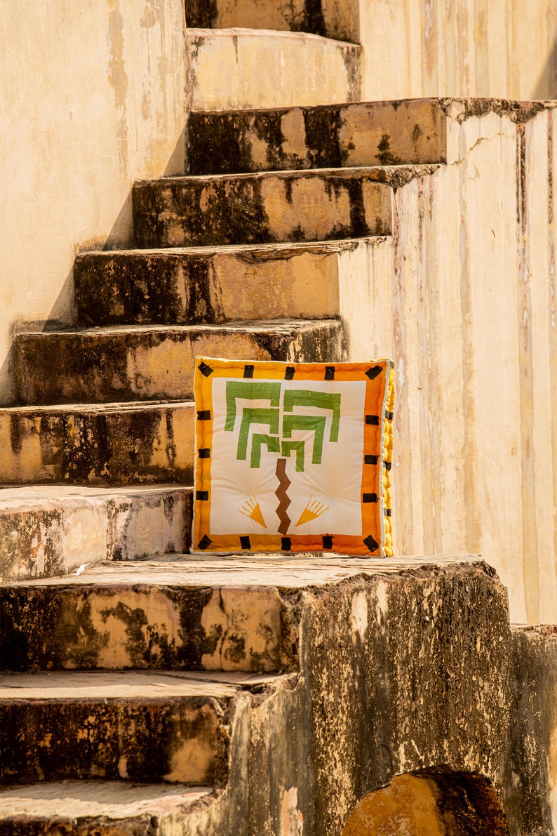Hand-Printed Cotton Floor Pillow: Reversible Tiger Design