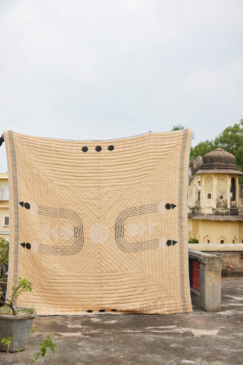 Handmade Block Printed Cotton Quilt: Modern King/Queen Bedspread
