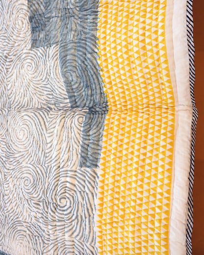 Handmade Cotton Voile Quilt: Indian Block Print Bedspread with Shams