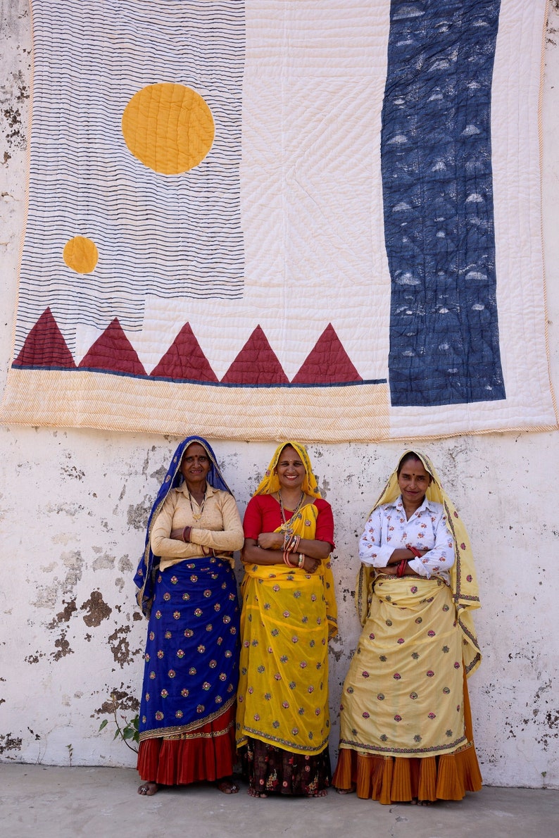 Handmade Block-Printed Cotton Quilt: Reversible Geometric Design